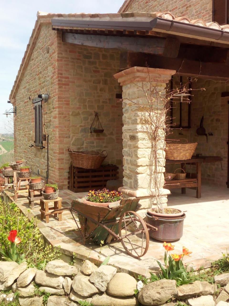Casale San Martino Agriturismo Bio Sant'Angelo in Pontano Εξωτερικό φωτογραφία